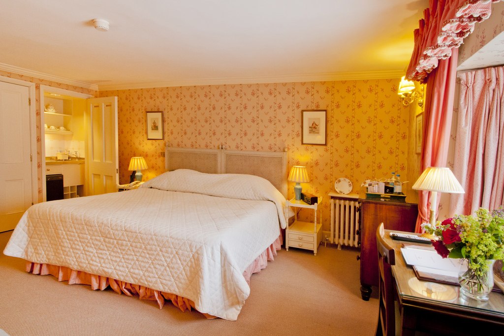 Classic Court bedroom at Hartwell Court