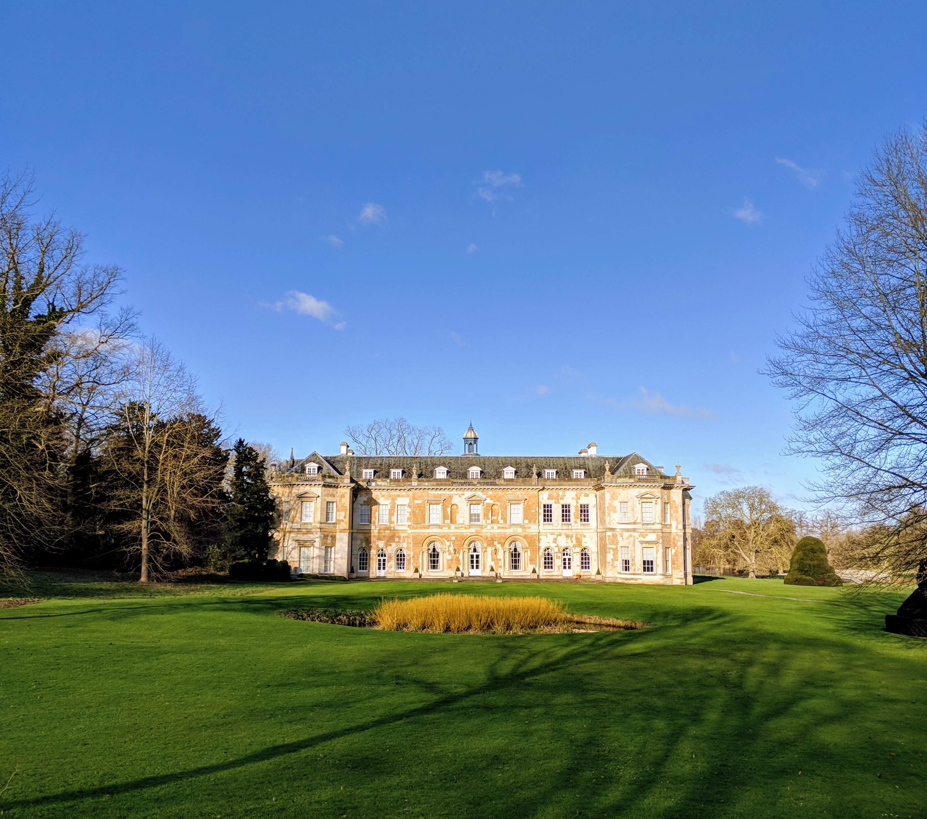 Special luxury break offer Buckinghamshire Hartwell House and Spa
